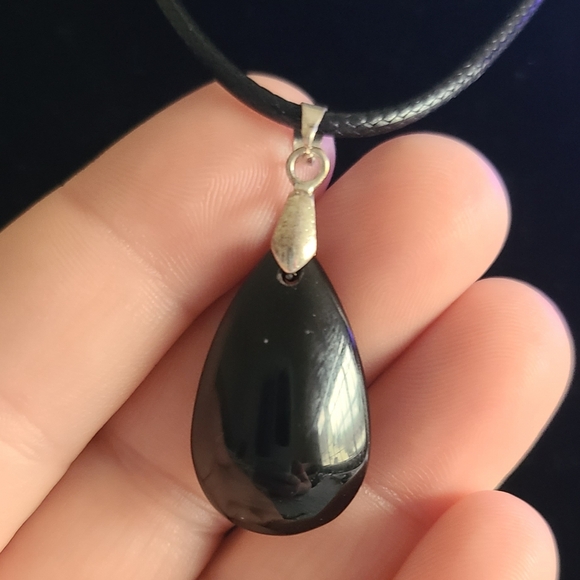 Jewelry - Black Agate Teardrop Pendant Necklace